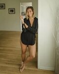 Gabbie Hanna Feet (5 more pictures) - celebrity-feet.com